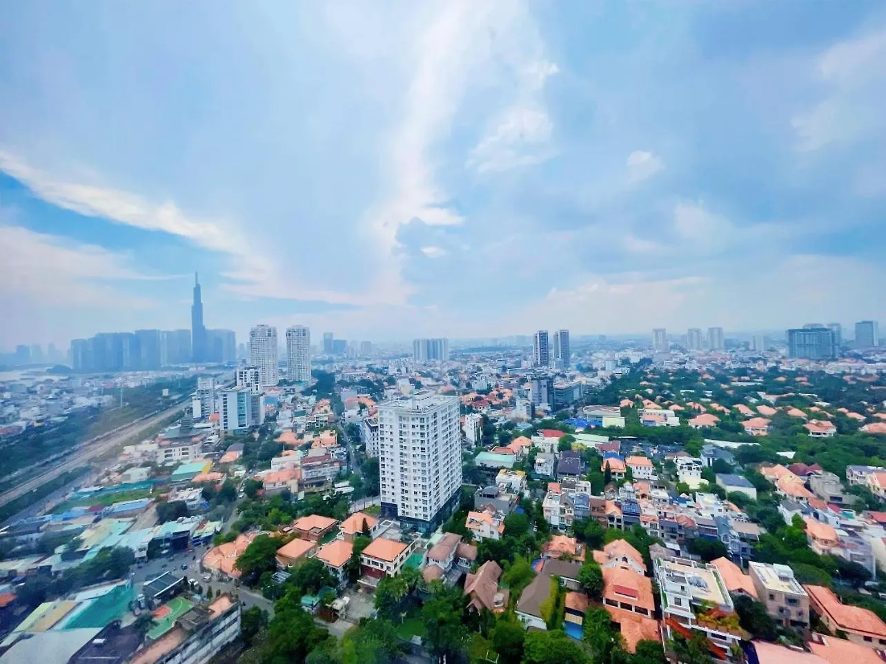 Masteri Thao Dien Apartment - Fully Furnished, Swimming Pool, Gym, Shopping Center Ho Chi Minh City