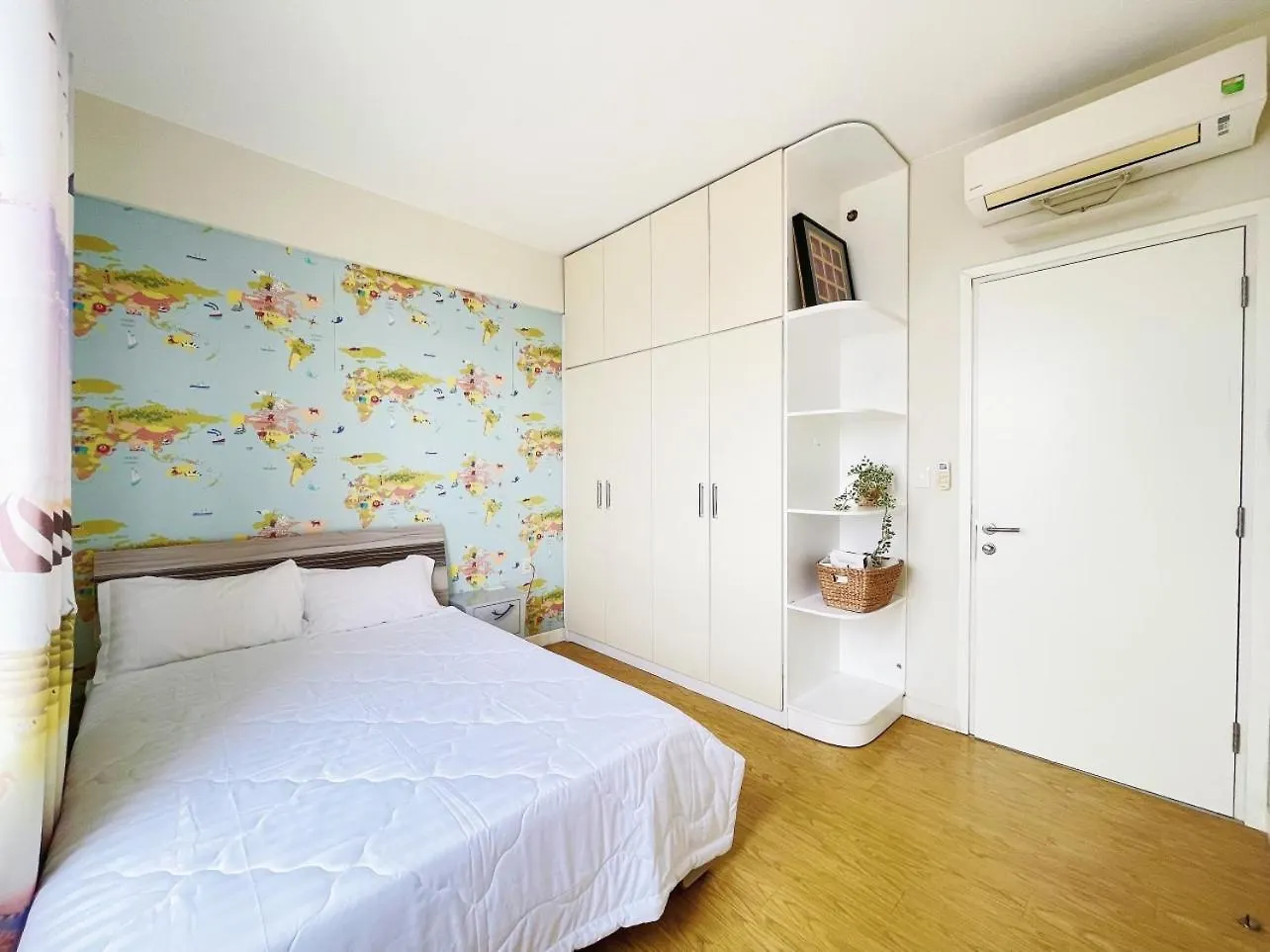 Masteri Thao Dien Apartment - Fully Furnished, Swimming Pool, Gym, Shopping Center Ho Chi Minh City 0*,  Vietnam