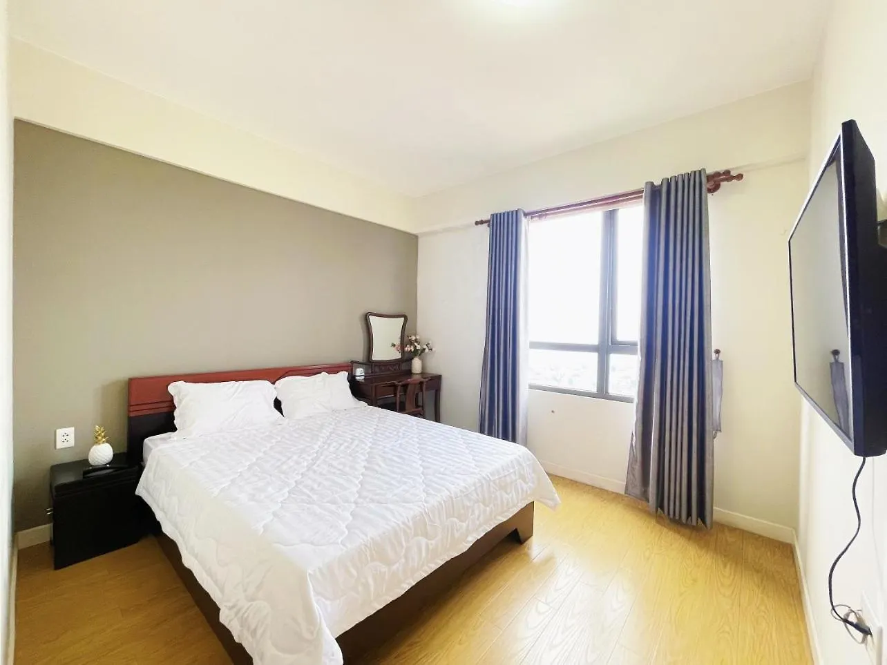 Masteri Thao Dien Apartment - Fully Furnished, Swimming Pool, Gym, Shopping Center Ho Chi Minh City