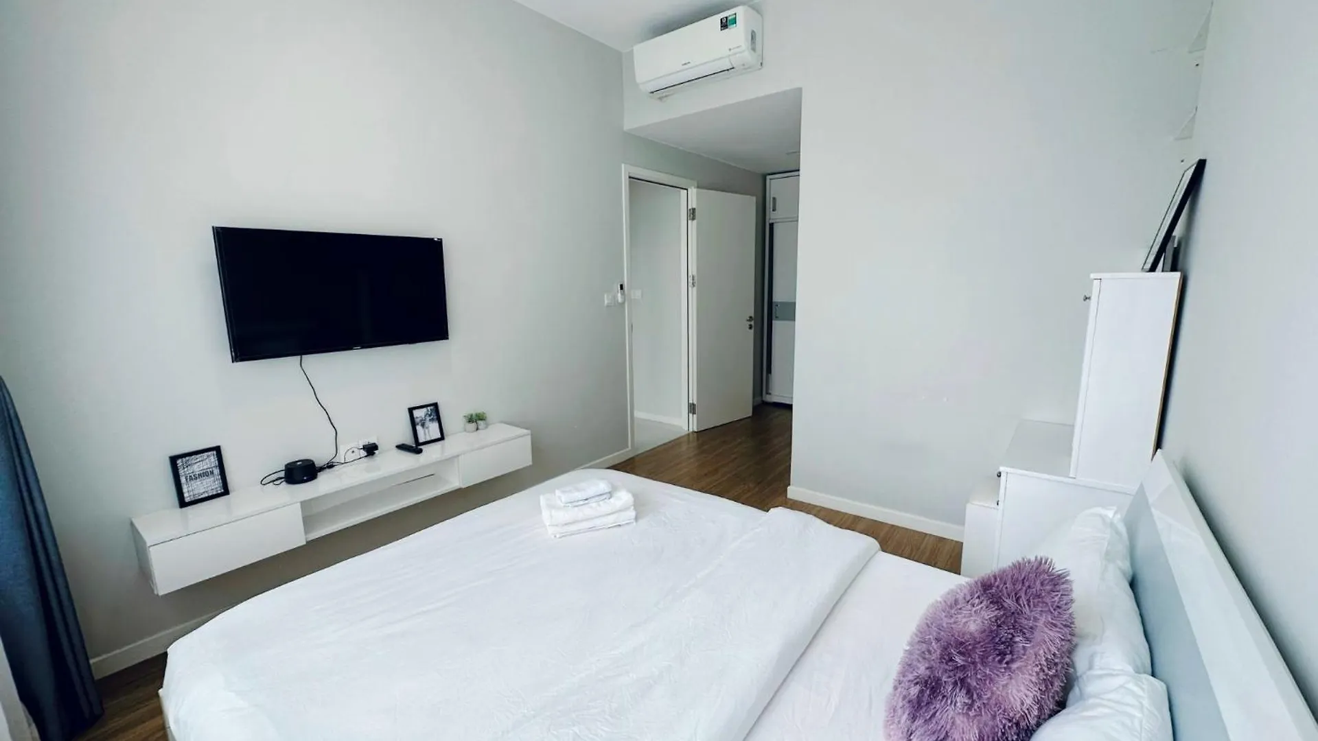 Masteri Thao Dien Apartment - Fully Furnished, Swimming Pool, Gym, Shopping Center Ho Chi Minh City