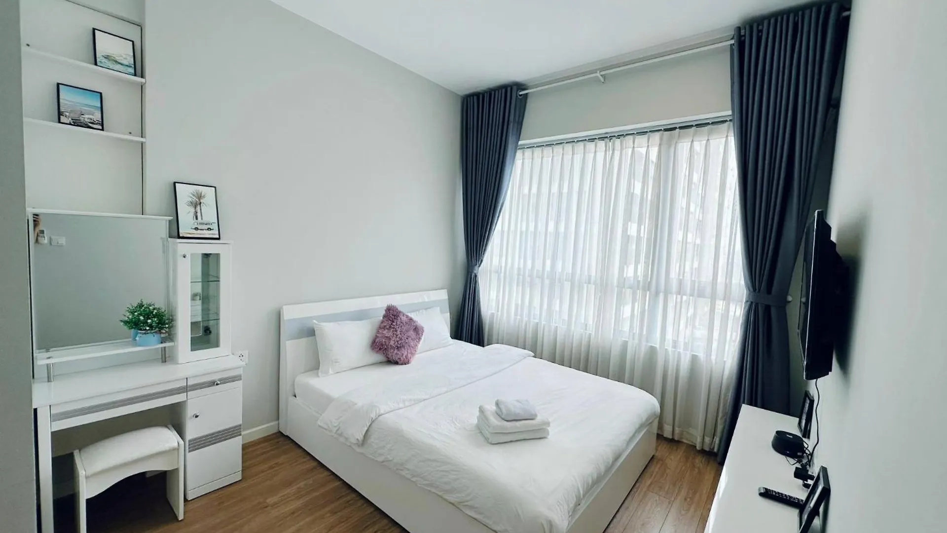 Masteri Thao Dien Apartment - Fully Furnished, Swimming Pool, Gym, Shopping Center Ho Chi Minh City