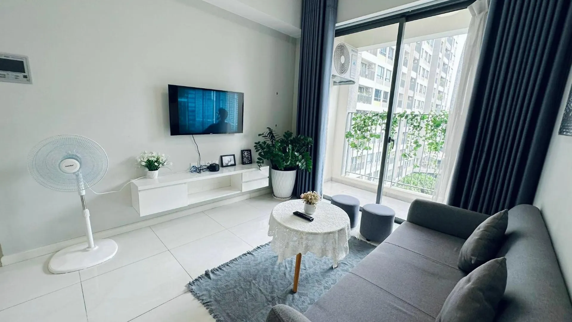 Masteri Thao Dien Apartment - Fully Furnished, Swimming Pool, Gym, Shopping Center Ho Chi Minh City