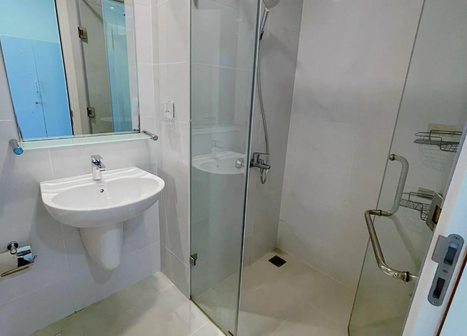 Masteri Thao Dien Apartment - Fully Furnished, Swimming Pool, Gym, Shopping Center Ho Chi Minh City 0*,  Vietnam